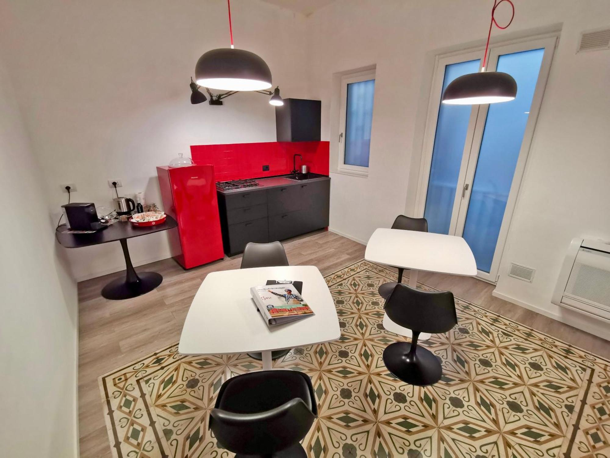 L'Officina Bed & Breakfast Бари Екстериор снимка