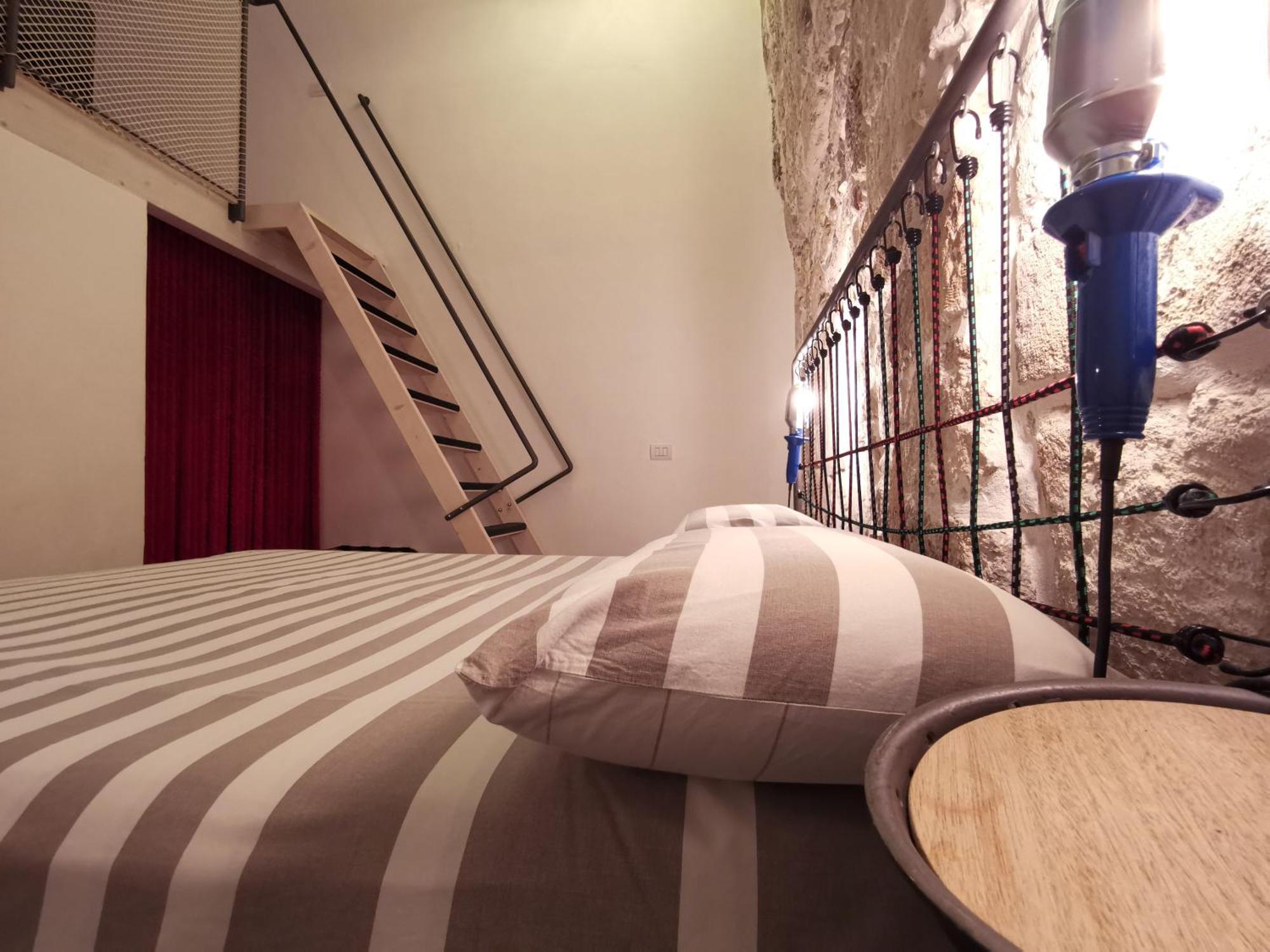 L'Officina Bed & Breakfast Бари Екстериор снимка