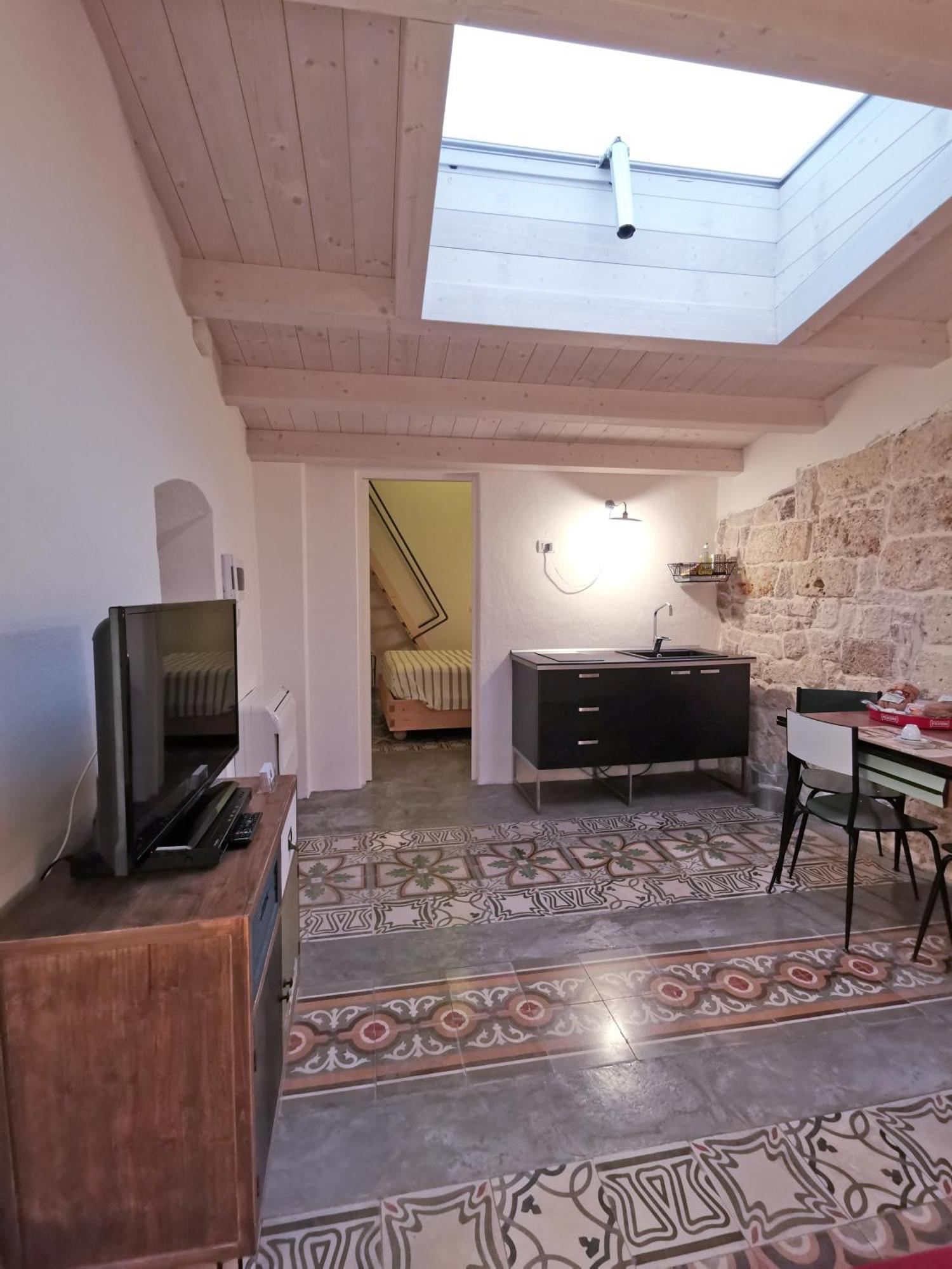 L'Officina Bed & Breakfast Бари Екстериор снимка