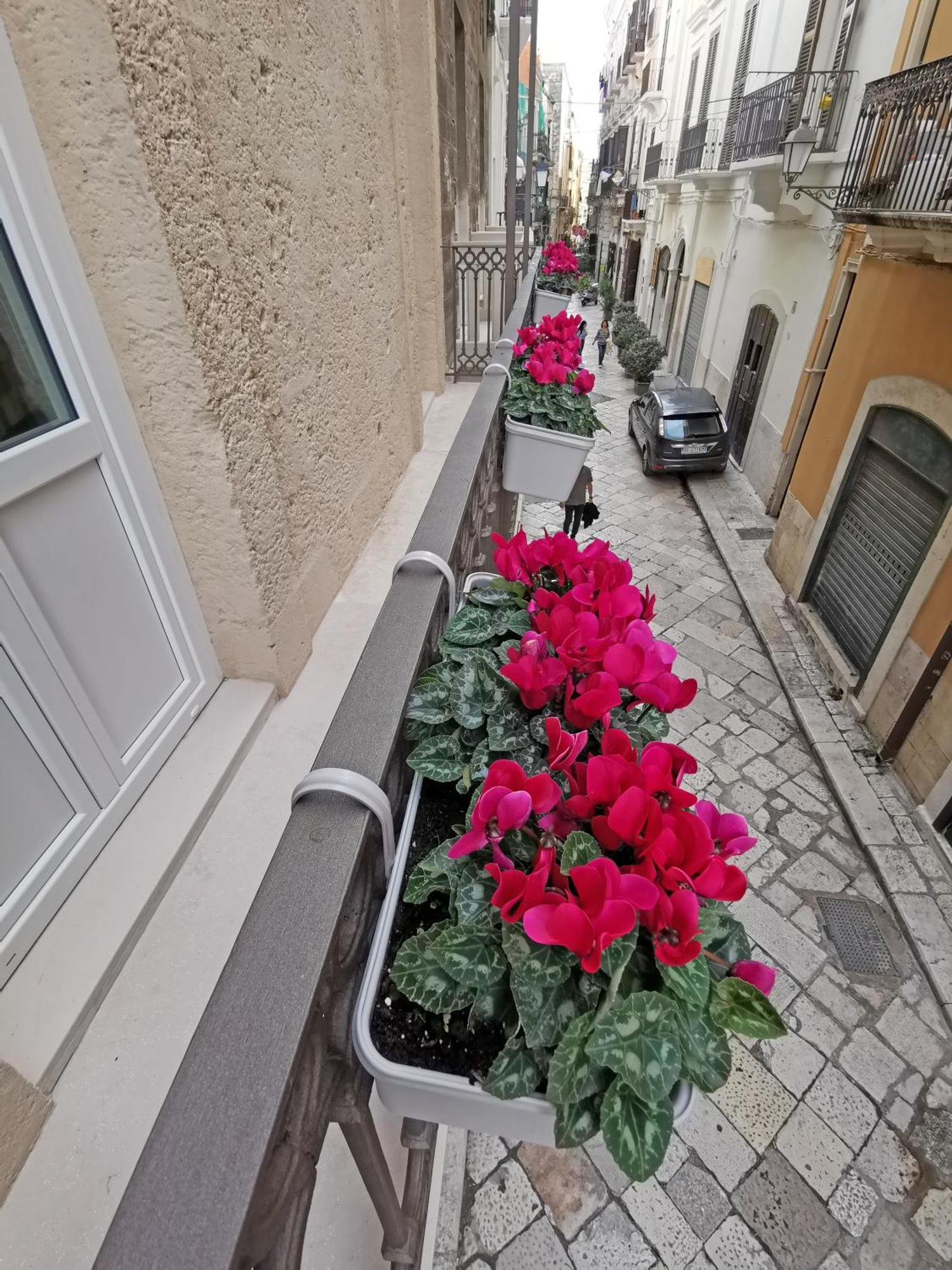 L'Officina Bed & Breakfast Бари Екстериор снимка