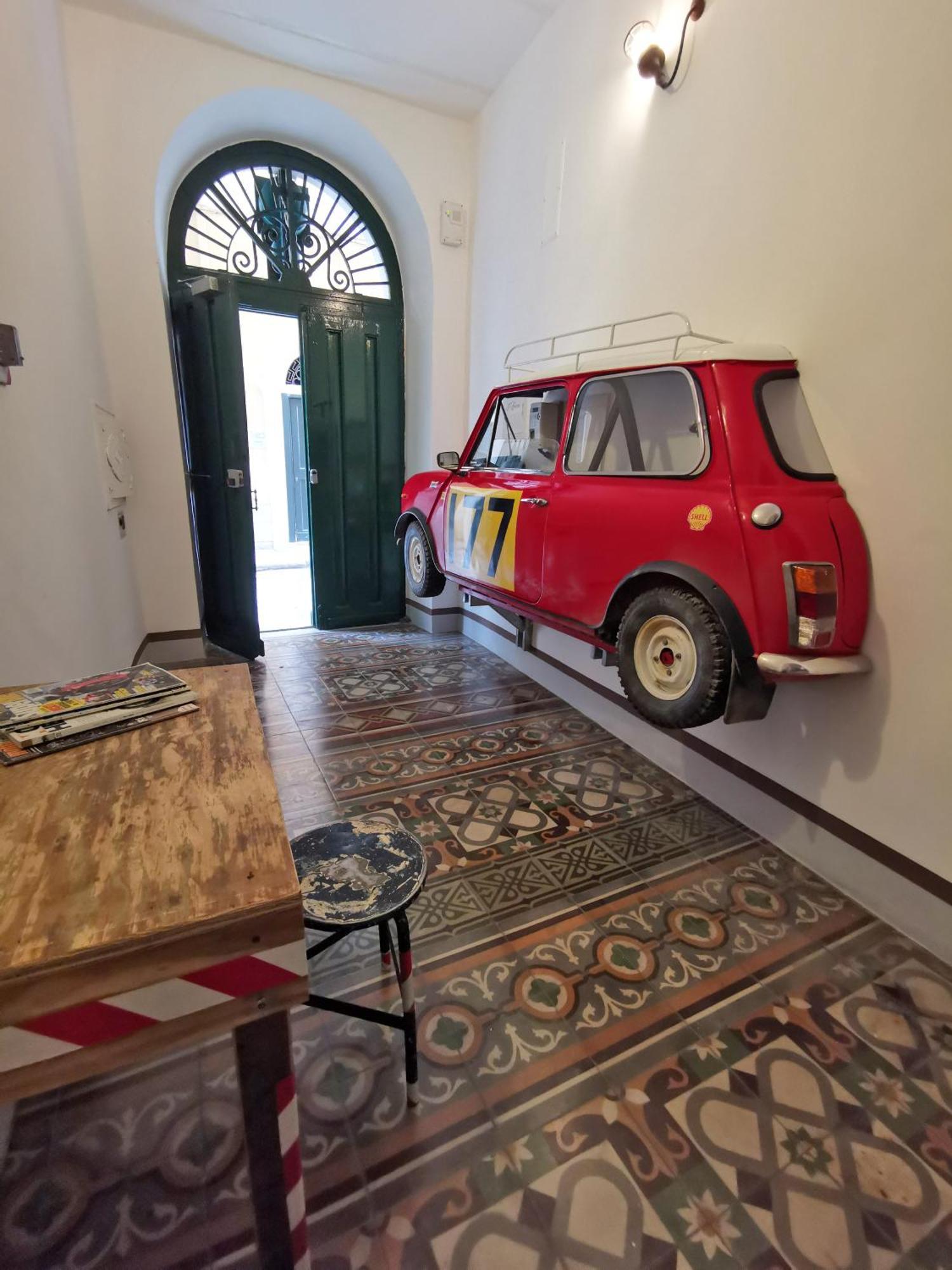 L'Officina Bed & Breakfast Бари Екстериор снимка